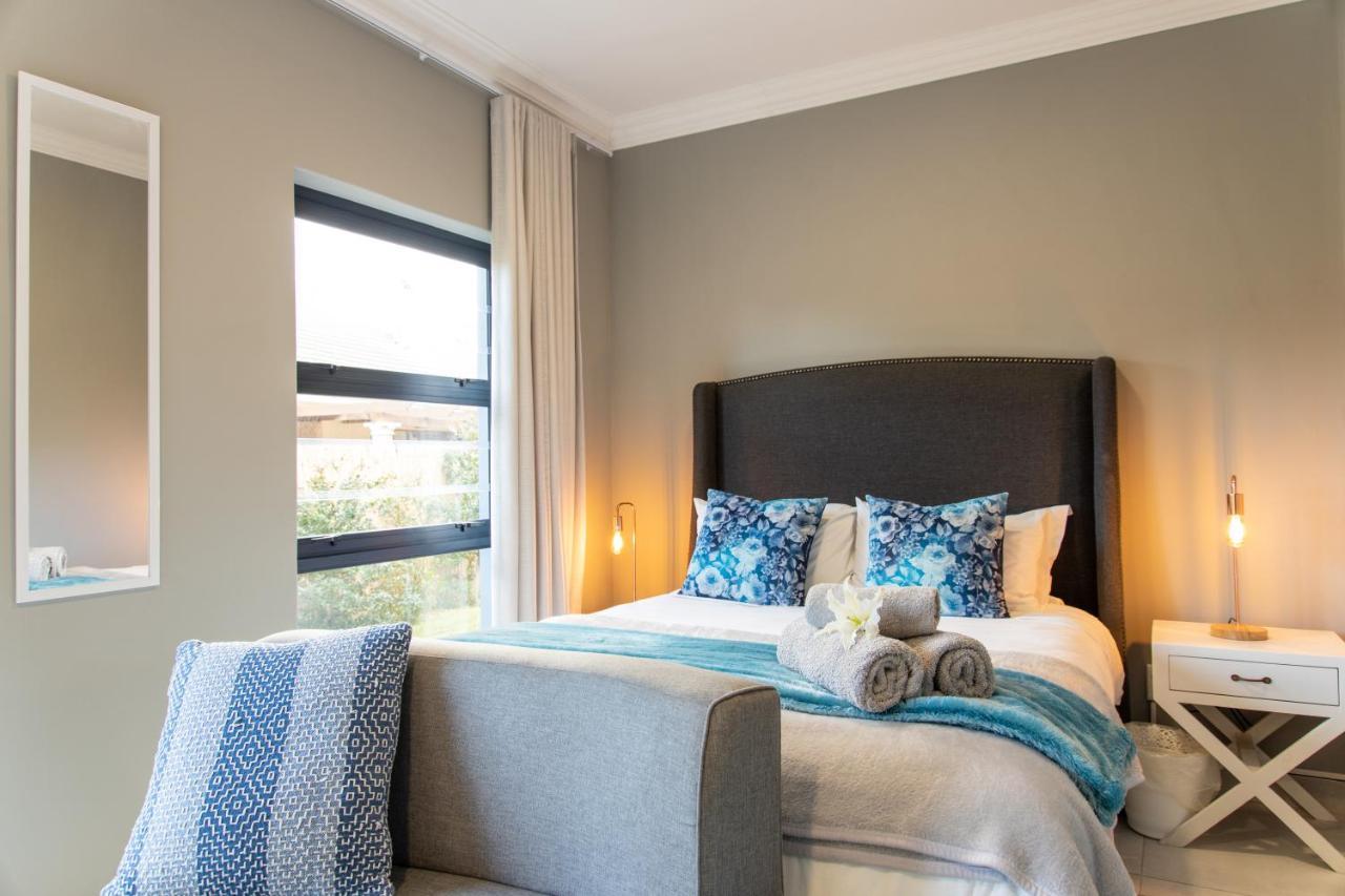 2 On Lismore Guesthouse Tokai Екстер'єр фото