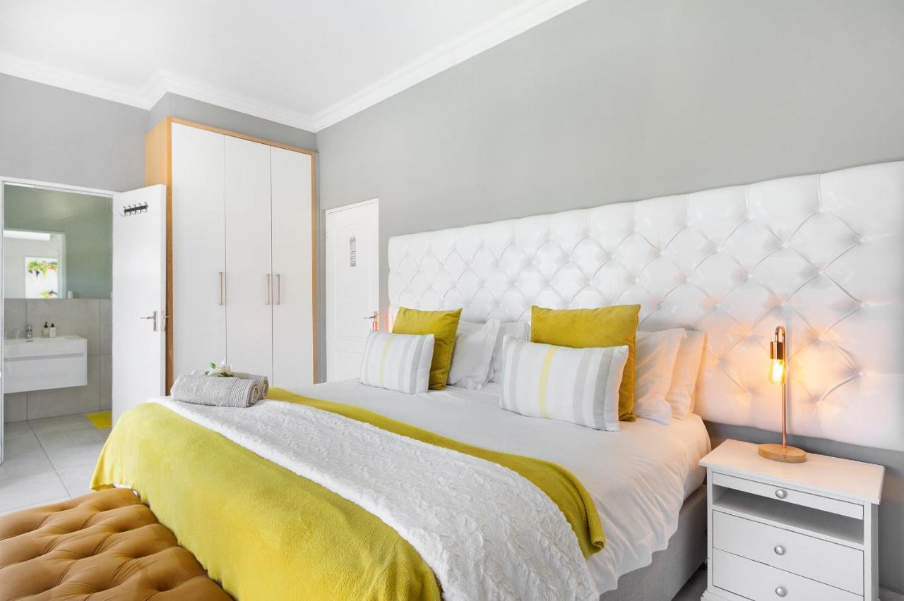 2 On Lismore Guesthouse Tokai Екстер'єр фото