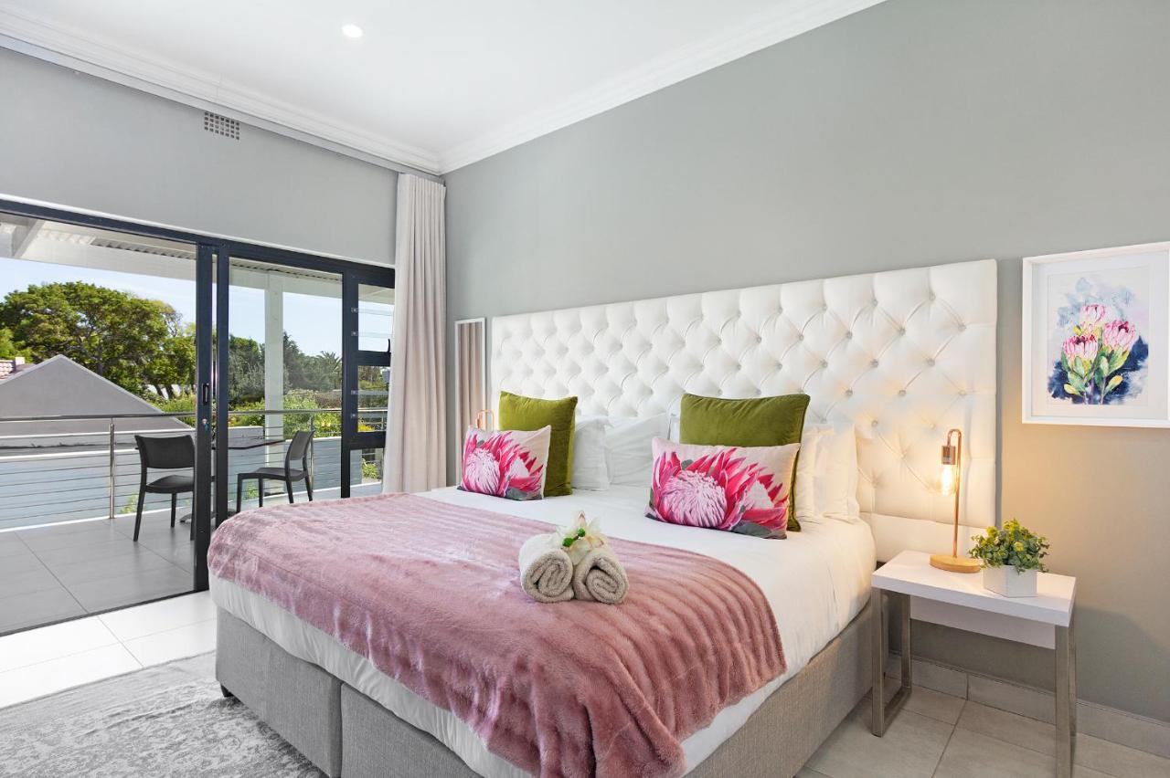 2 On Lismore Guesthouse Tokai Екстер'єр фото