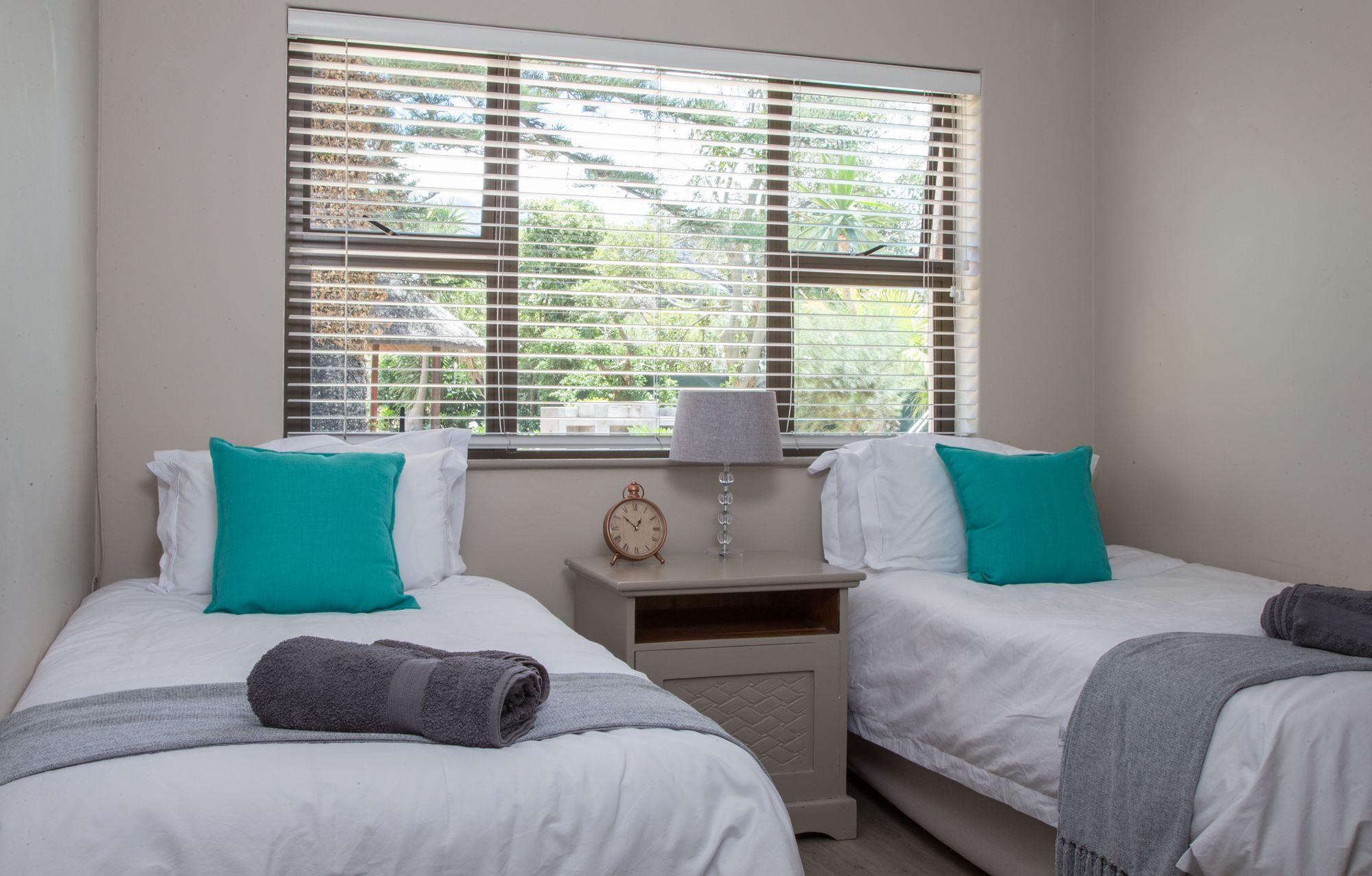 2 On Lismore Guesthouse Tokai Екстер'єр фото