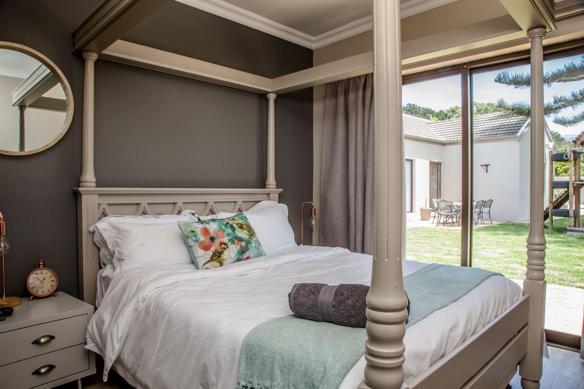 2 On Lismore Guesthouse Tokai Екстер'єр фото