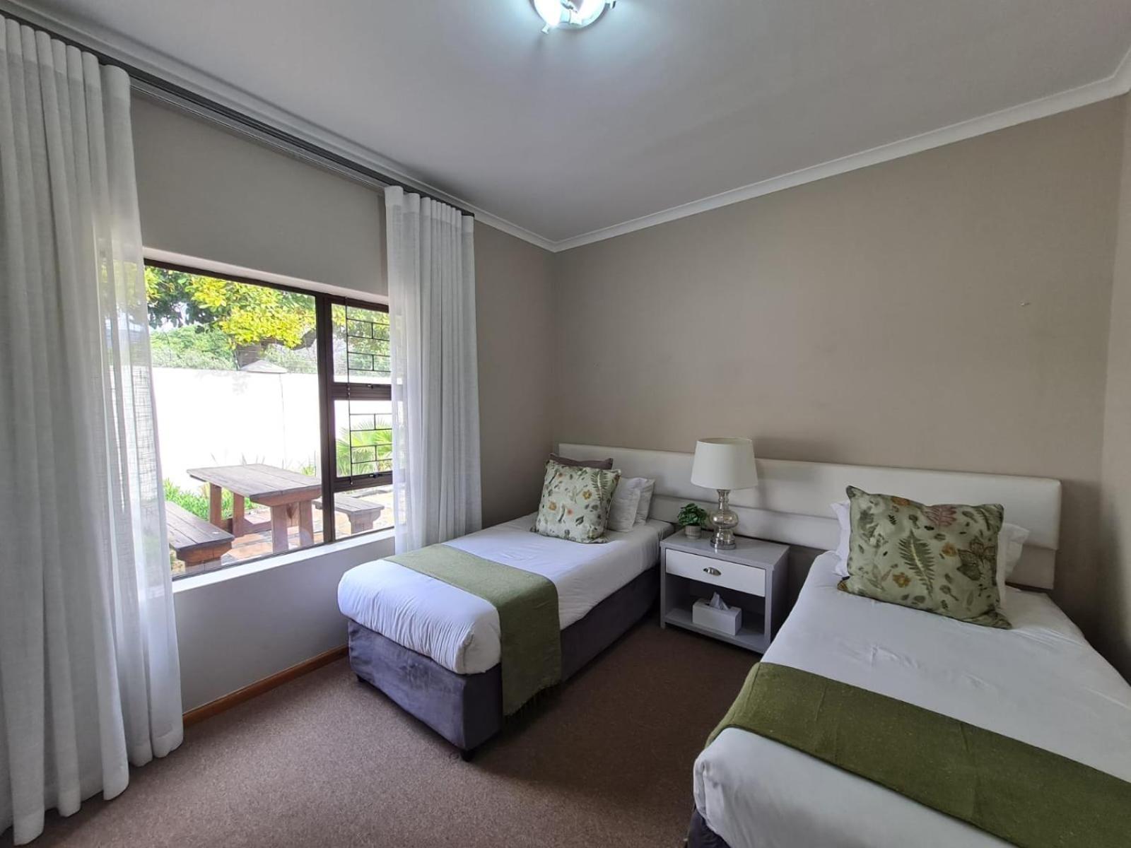 2 On Lismore Guesthouse Tokai Екстер'єр фото