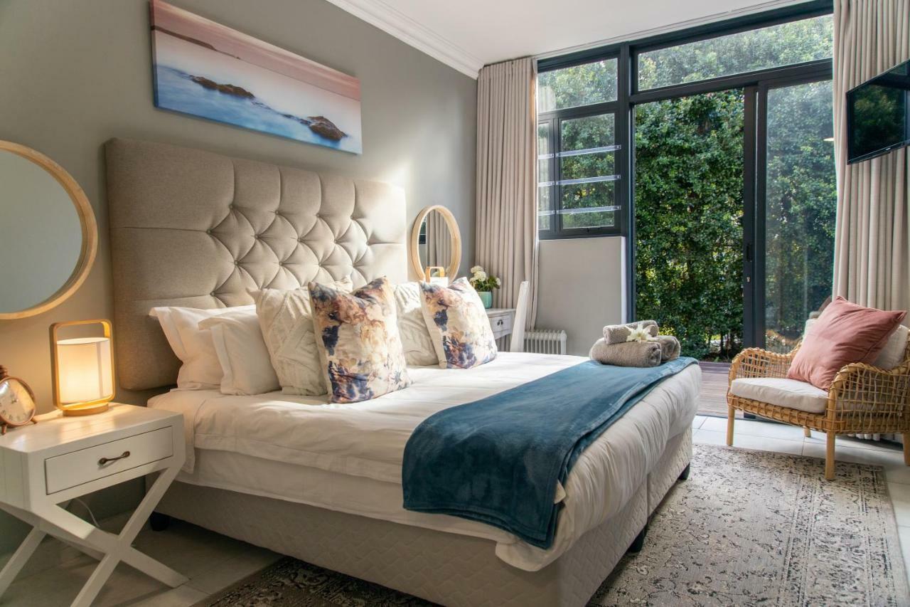 2 On Lismore Guesthouse Tokai Екстер'єр фото